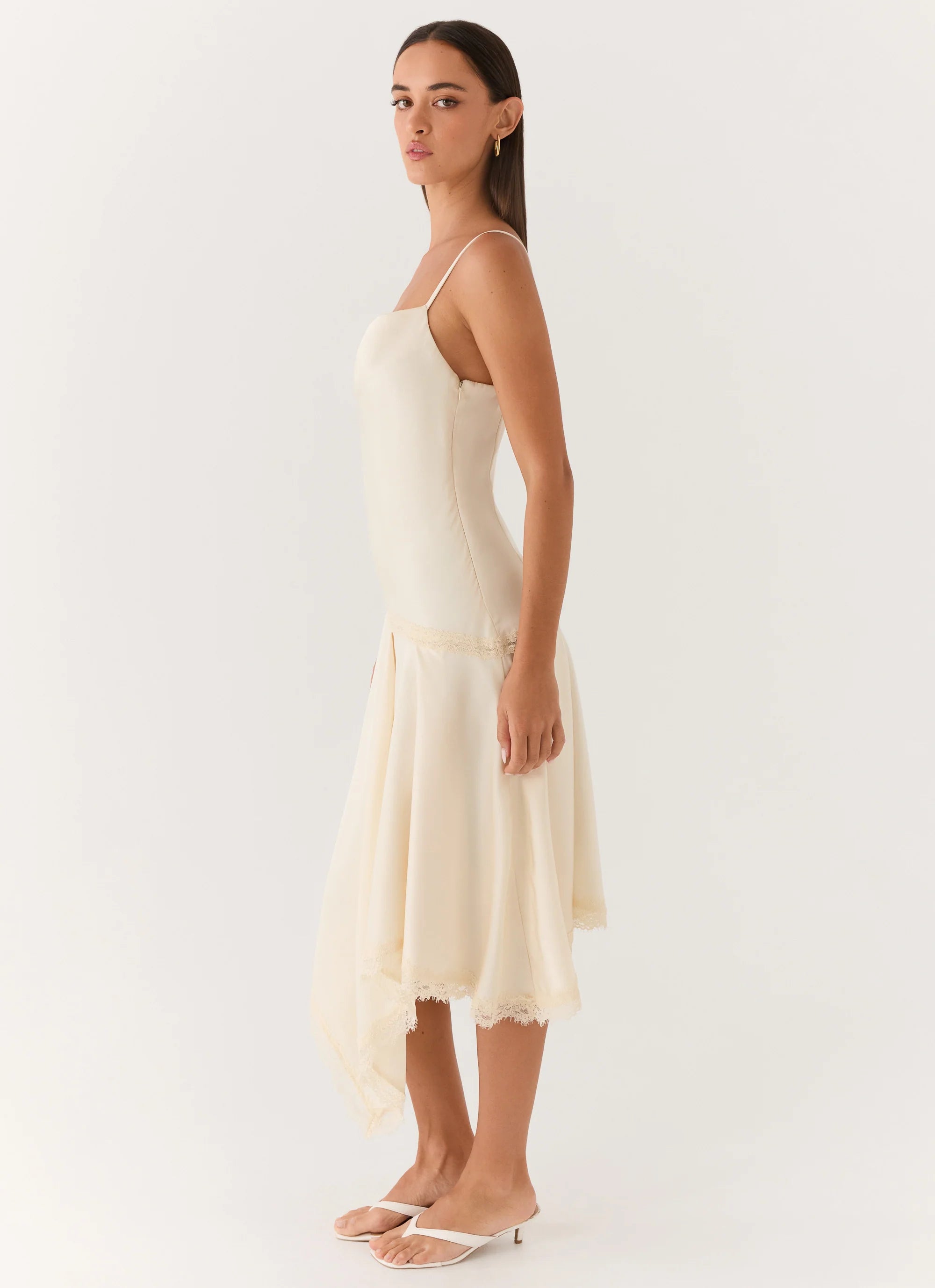 Cleosa Asymmetrical Midi Dress - Ivory